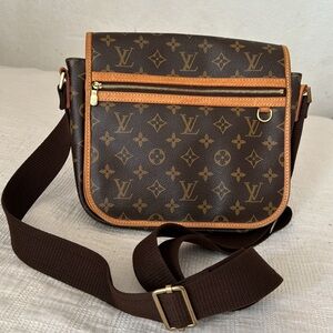 Louis Vuitton Bosphore Messager Bag